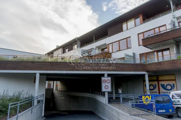 Pronájem bytu 2+kk, Dolní Břežany, U Náměstí, 57 m2