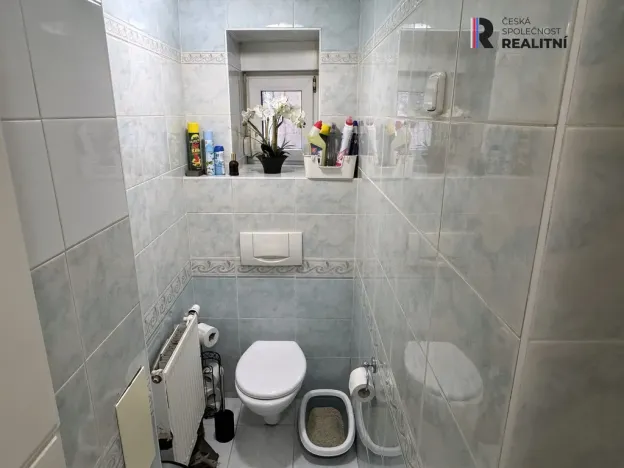 Prodej bytu 2+kk, Karlovy Vary, Moravská, 43 m2