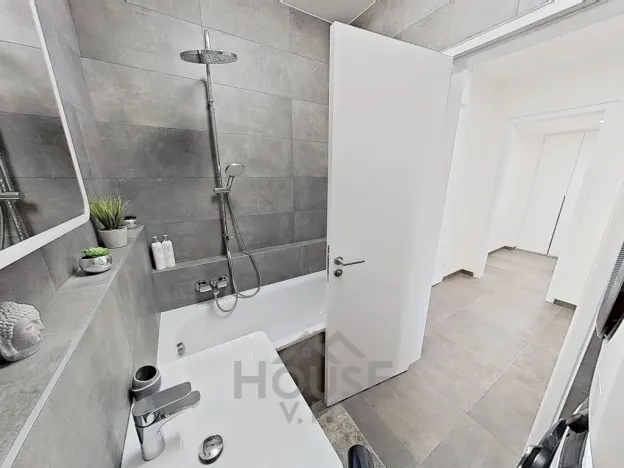 Pronájem bytu 2+kk, Praha - Žižkov, Malešická, 64 m2