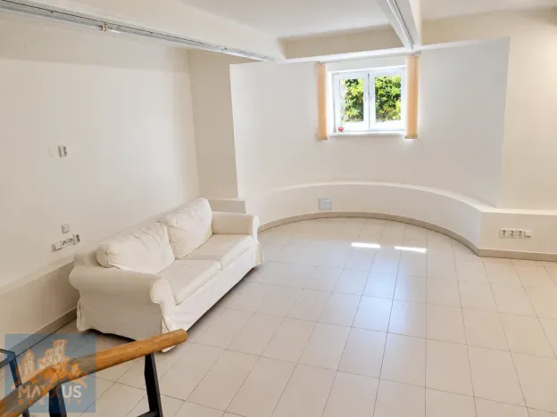 Pronájem bytu 2+1, Praha - Strašnice, Na Třebešíně, 88 m2