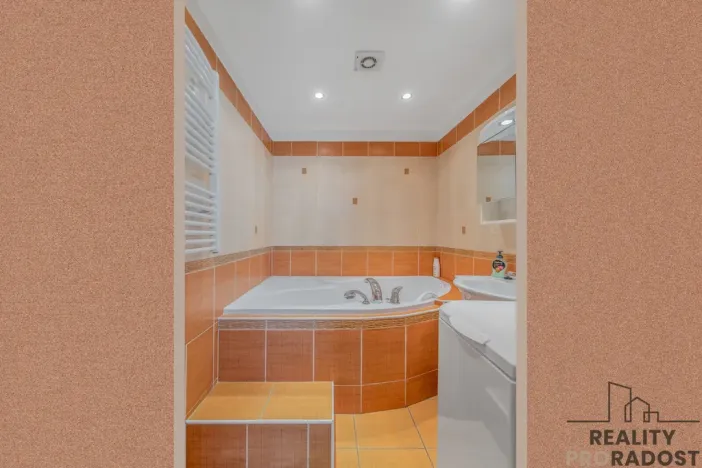 Prodej bytu 3+1, Moravský Krumlov, Sídliště, 73 m2