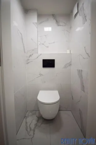 Pronájem bytu 3+kk, Praha - Holešovice, Janovského, 86 m2