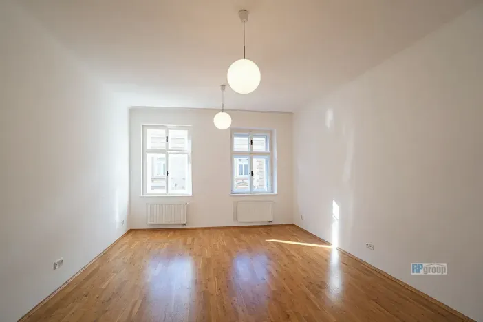 Pronájem bytu 2+1, Praha - Žižkov, Štítného, 73 m2