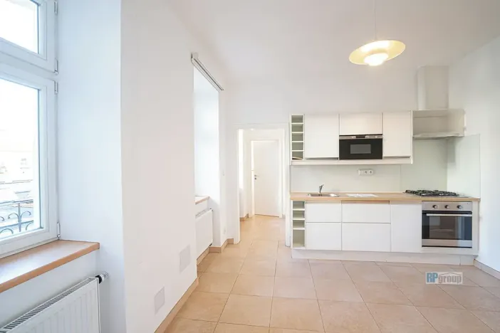 Pronájem bytu 3+1, Praha - Žižkov, Štítného, 99 m2
