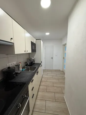 Pronájem bytu 2+kk, Praha - Holešovice, Komunardů, 55 m2