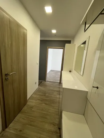Pronájem bytu 2+1, Přerov - Přerov I-Město, Trávník, 58 m2