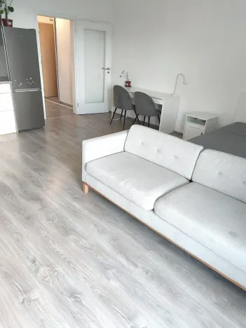 Pronájem bytu 1+kk, Kladno, 36 m2