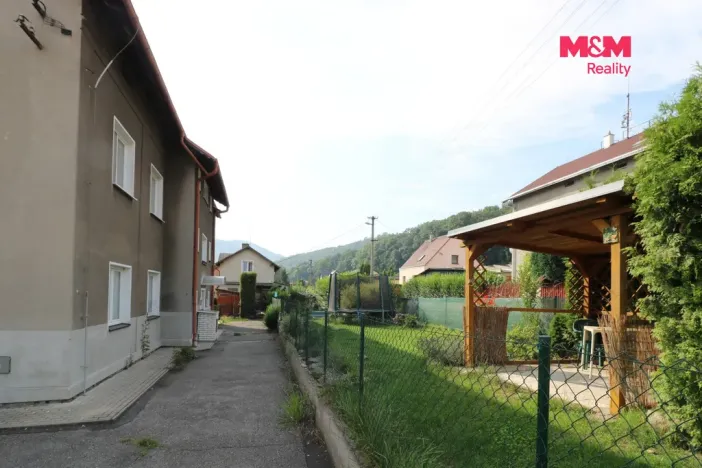Pronájem bytu 1+1, Velké Březno - Valtířov, 47 m2