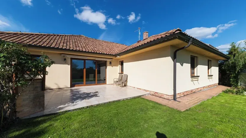 Prodej rodinného domu, Chválenice, 206 m2