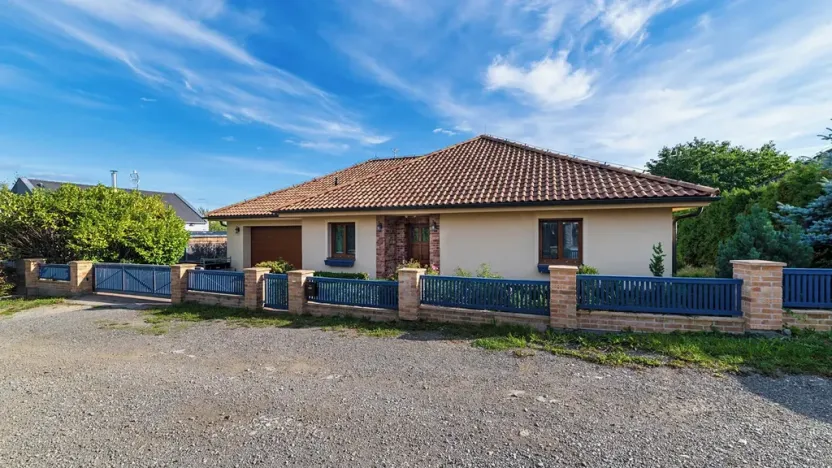 Prodej rodinného domu, Chválenice, 206 m2