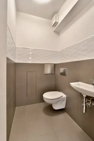 Pronájem bytu 3+kk, Praha - Libeň, V zahradách, 88 m2