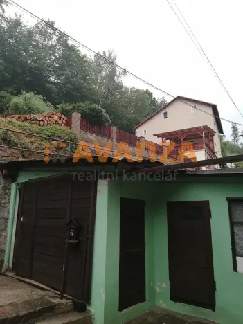 Prodej komerční nemovitosti, Děčín, 1000 m2