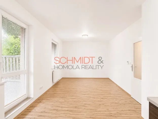 Pronájem bytu 1+kk, Hustopeče, Gen. Peřiny, 36 m2