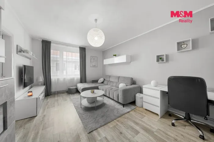 Prodej bytu 2+1, Děčín - Děčín I-Děčín, Zámecká, 68 m2