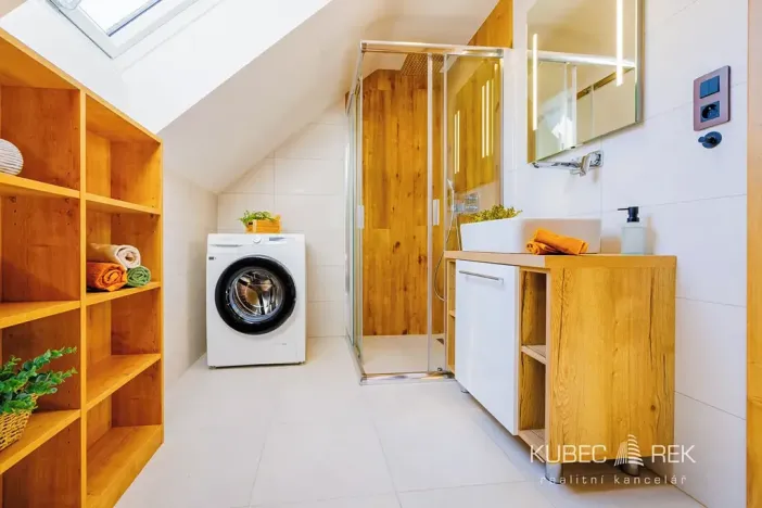 Prodej rodinného domu, Horní Planá, 82 m2
