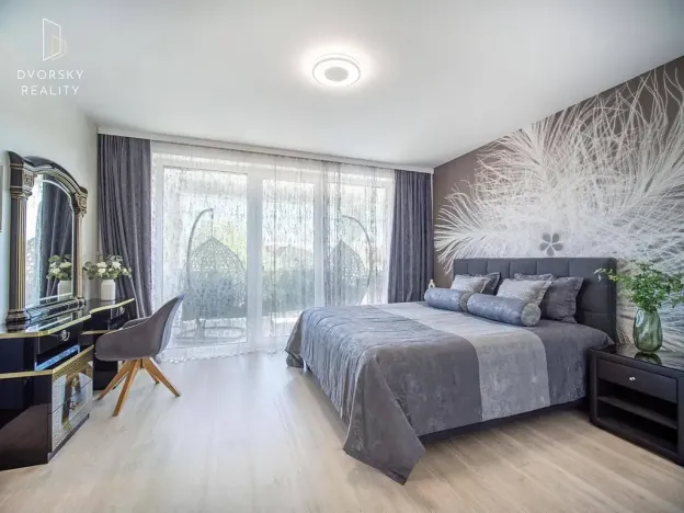 Prodej rodinného domu, Květnice, Krokusová, 243 m2