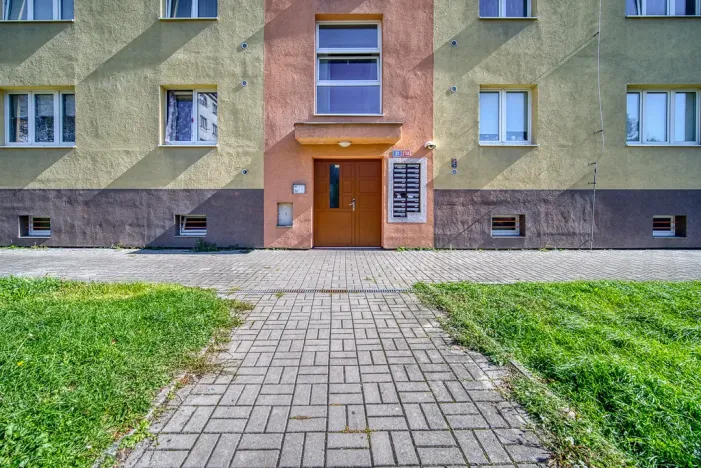 Pronájem bytu 2+1, Most, Jaroslava Vrchlického, 55 m2