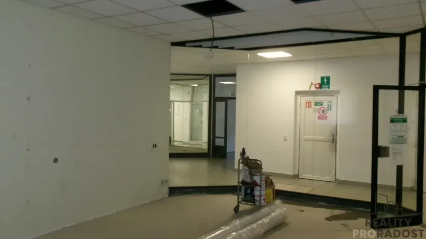 Pronájem obchodního prostoru, Brno, Vídeňská, 35 m2