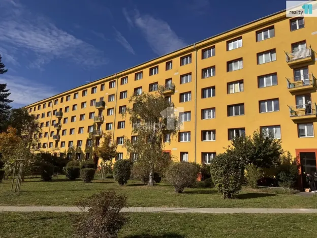 Pronájem bytu 2+kk, Praha - Hloubětín, Mochovská, 55 m2