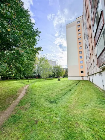 Prodej bytu 2+1, Ústí nad Labem - Střekov, Nová, 64 m2