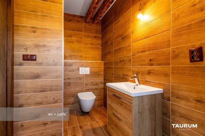 Prodej rodinného domu, Přehýšov, 366 m2