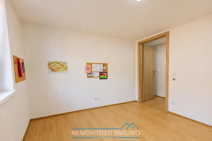 Prodej rodinného domu, Chvalovice, 220 m2