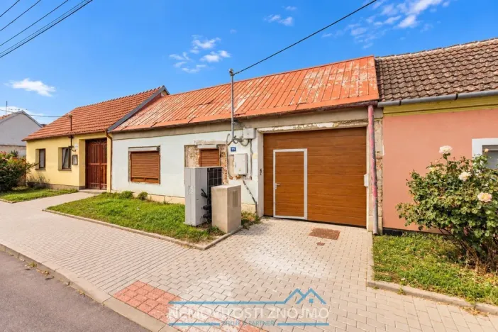 Prodej rodinného domu, Chvalovice, 220 m2