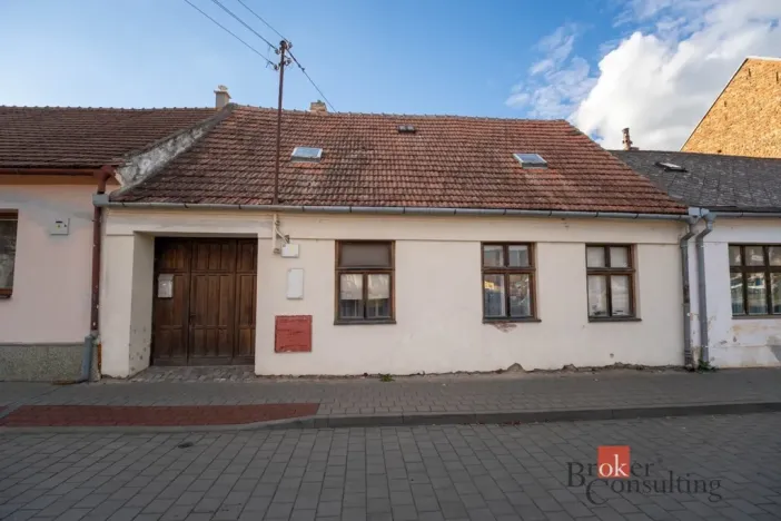 Prodej rodinného domu, Hustopeče, Nádražní, 150 m2