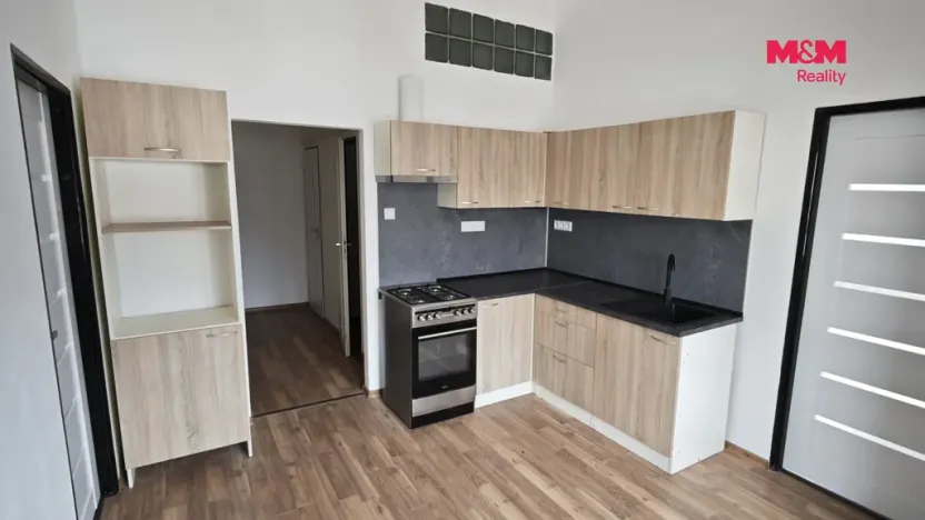 Pronájem bytu 2+1, Náchod - Staré Město nad Metují, Jugoslávská, 61 m2