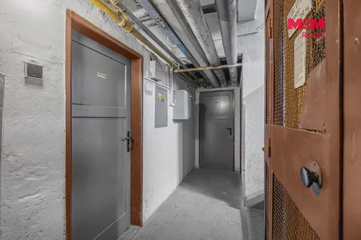 Prodej bytu 2+kk, Kralupy nad Vltavou - Lobeček, nám. Mládežníků, 52 m2