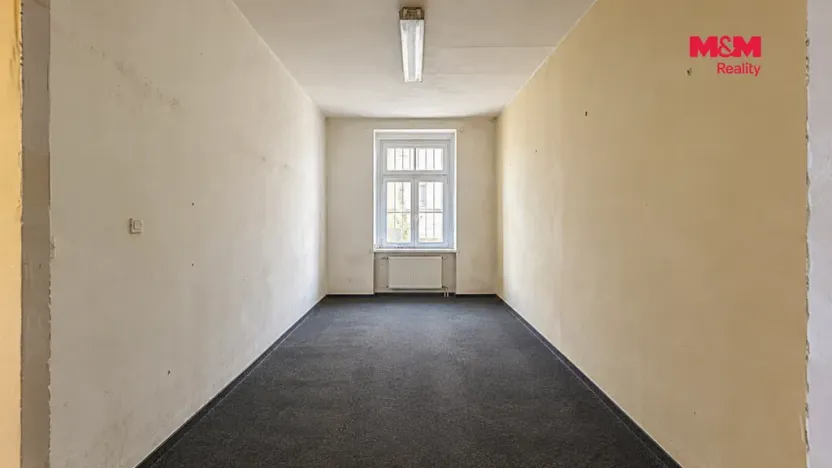 Pronájem obchodního prostoru, Karlovy Vary - Drahovice, Drahomířino nábř., 115 m2
