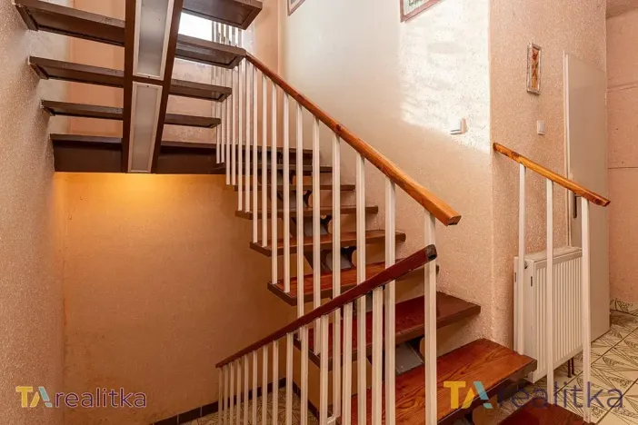 Prodej rodinného domu, Orlová, Zahradní, 220 m2
