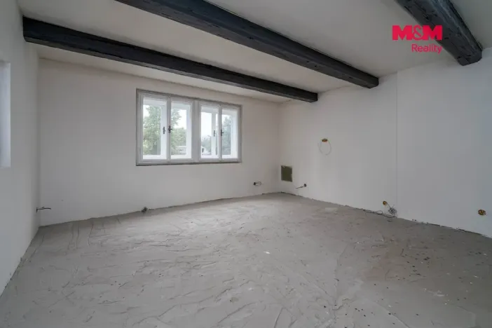 Prodej chalupy, Lužná, Masarykovo nám., 165 m2