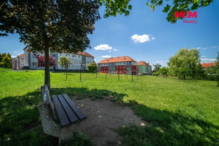 Prodej bytu 2+1, Hrádek - Nová Huť, 1. máje, 56 m2