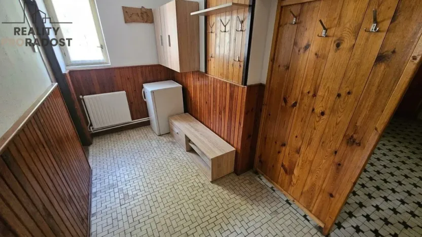 Prodej rodinného domu, Modlany, 167 m2