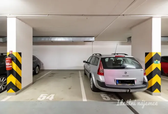 Pronájem bytu 2+kk, Praha - Vysočany, Sousedíkova, 59 m2