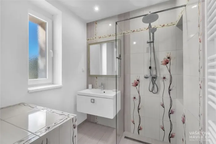 Pronájem bytu 1+kk, Hradec Králové, Dvorská, 28 m2