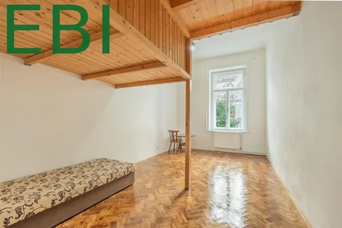 Prodej bytu 3+1, Praha, Římská, 121 m2