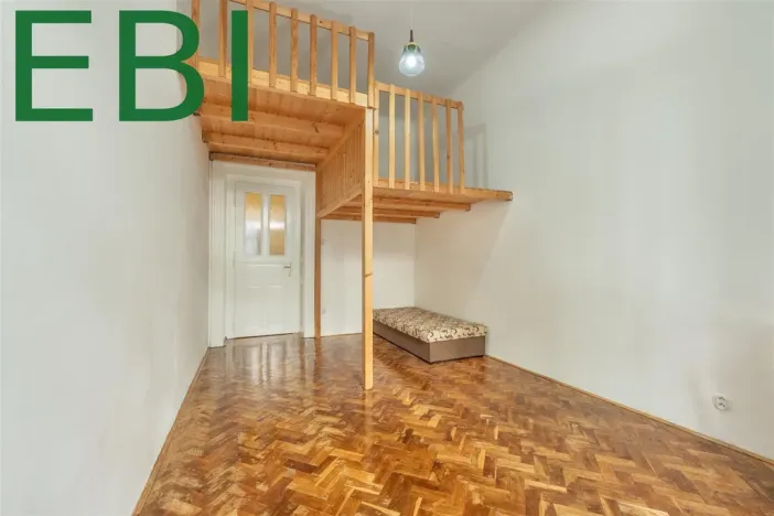 Prodej bytu 3+1, Praha, Římská, 121 m2