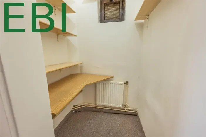 Prodej bytu 3+1, Praha, Římská, 121 m2