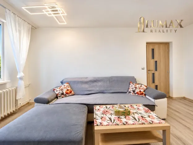 Prodej bytu 2+1, Kladno, Unhošťská, 52 m2