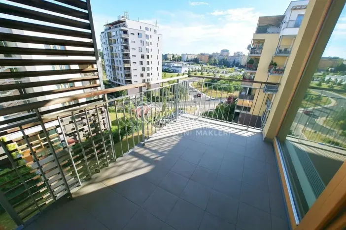 Prodej bytu 2+kk, Praha - Hrdlořezy, Nad Smetankou, 70 m2