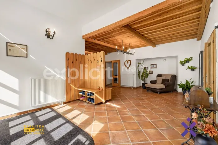 Prodej vily, Jemnice, Husova, 1025 m2