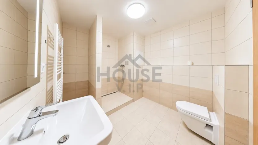 Prodej bytu 1+kk, Vestec, U Hrubých, 54 m2
