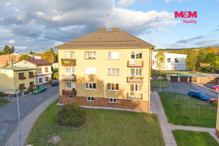 Prodej bytu 3+1, Nýrsko, Klatovská, 88 m2
