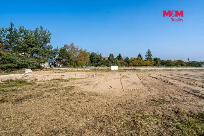 Prodej pozemku pro bydlení, Dobřenice, 823 m2