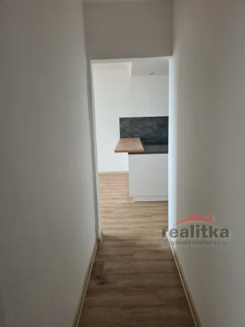 Pronájem bytu 2+kk, Opava - Kateřinky, Zeyerova, 48 m2