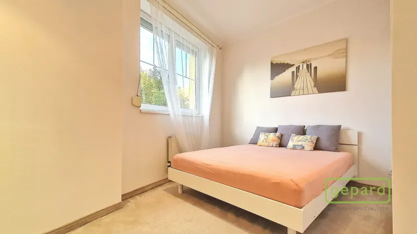 Pronájem bytu 2+kk, Praha - Libeň, Společná, 46 m2