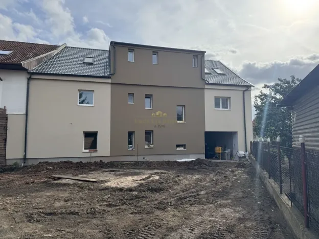 Prodej bytu 3+1, Řevničov, Karlovarská, 68 m2