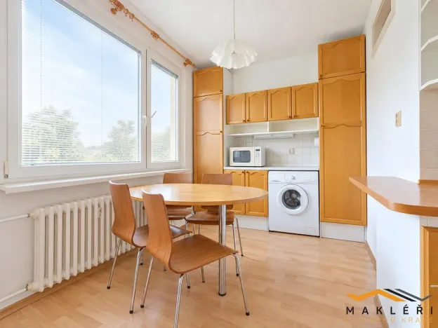 Pronájem bytu 3+1, Třebíč - Nové Dvory, Mládežnická, 74 m2